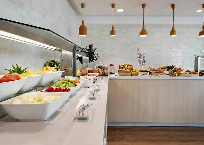 Hotel Málaga Alameda Centro Affiliated by Meliá